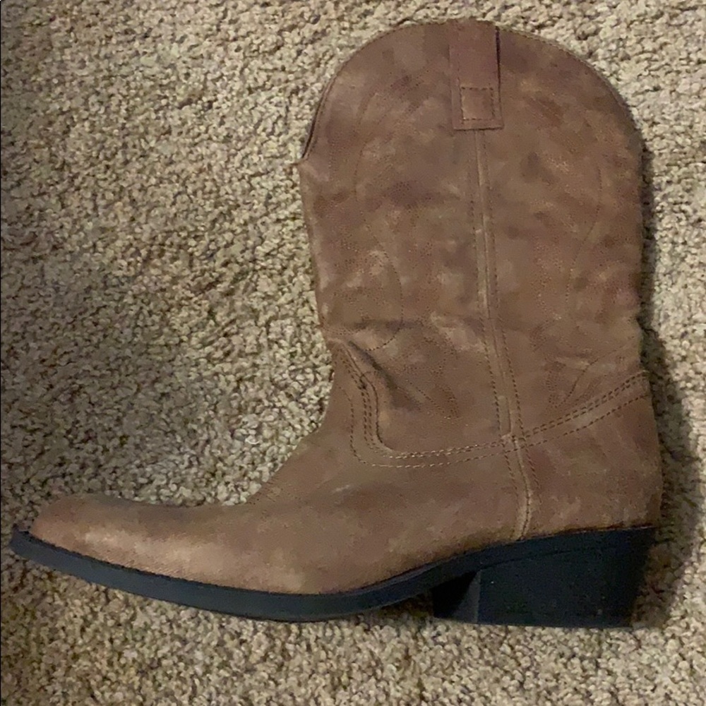 Cowboy boots